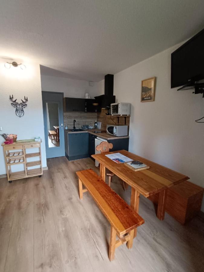 Appartement Ideal Pour Famille Les Angles  Exterior photo